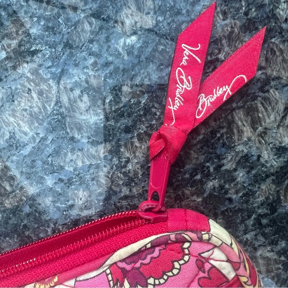 Vera Bradley zipped red tablet case in retired Rosie Posies Pretty pattern